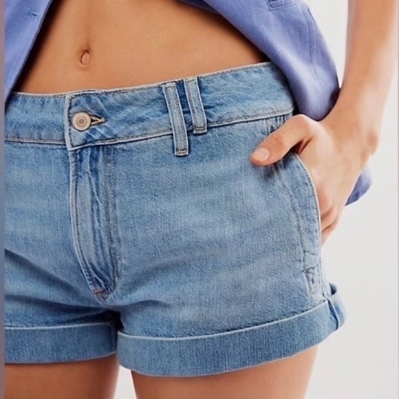 We The Free Pants - WE THE FREE LION HEART DENIM SHORTS LINEN DENIM BLEND